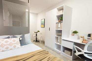 Premium Studio - Image 1